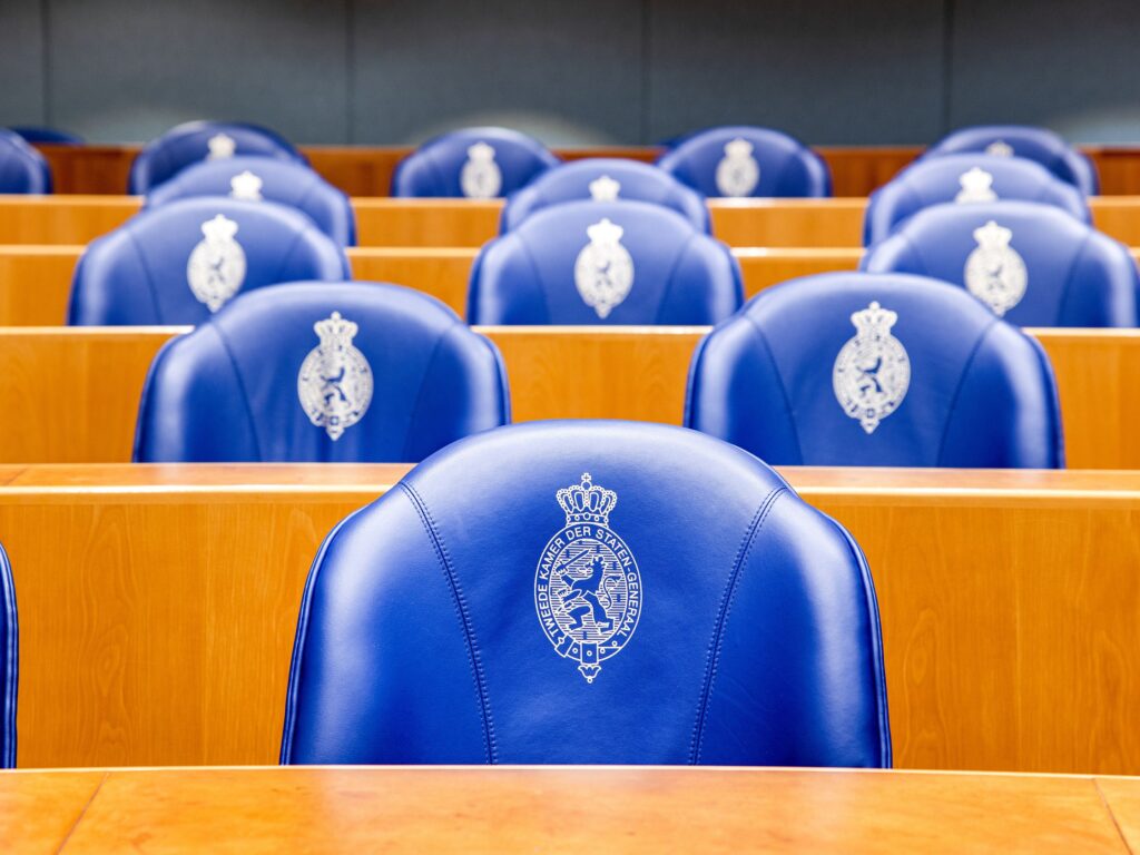 Partij van Juraini geeft voor het eerst Debat
